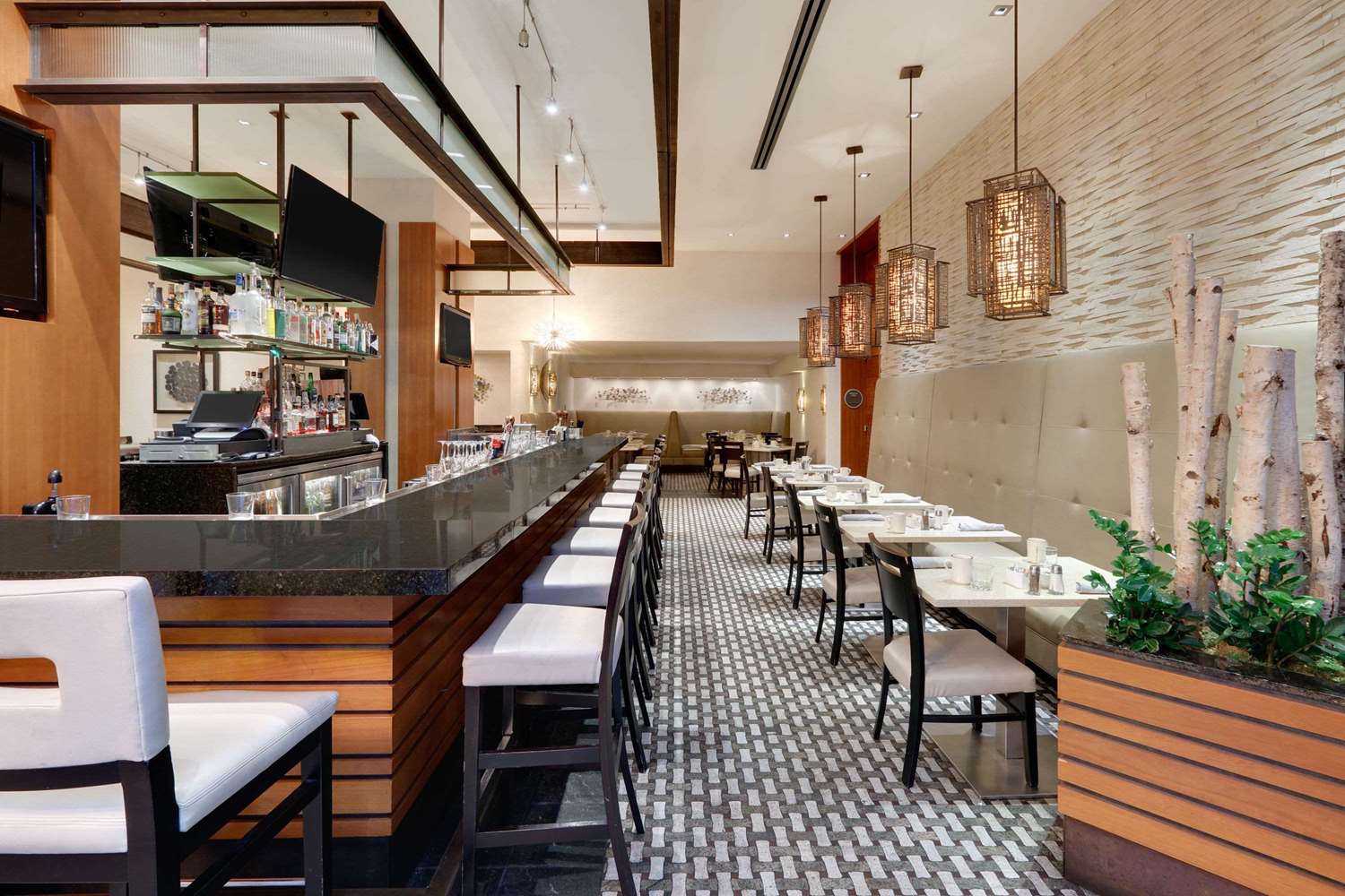 Royal Sonesta Restaurant Interior